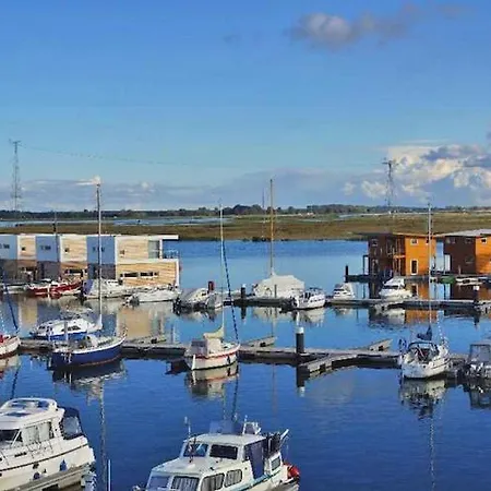 Tekne Hausboot In Am Bodden Kröslin